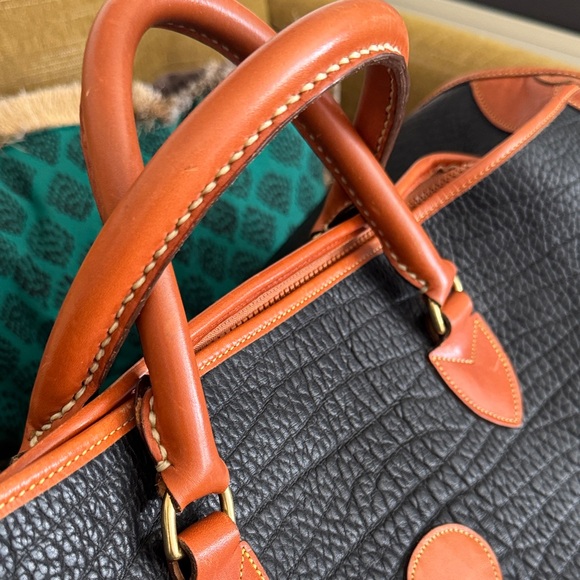 LEATHER Black and Brown Weekender - Picture 7 of 9